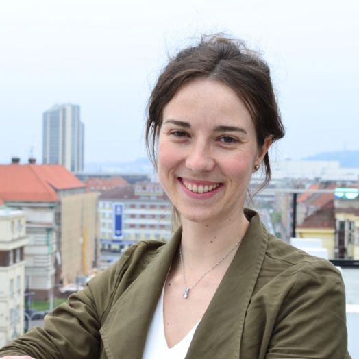 Pavla Šachová Ayming